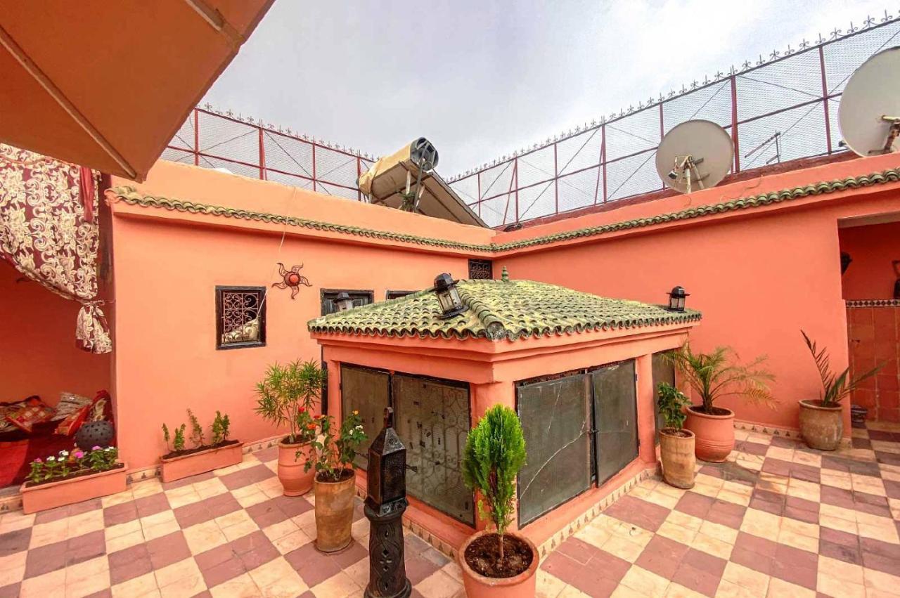 Riad Ouhmidi Marrakesh Exterior photo